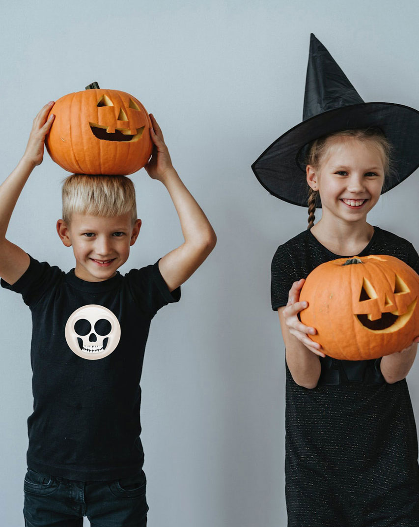 „Halloween Totenkopf“ – Bio-Baumwoll-T-Shirt für Kinder